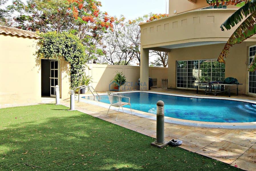 Renovated 4 Bed|Private Pool|Quiet Location