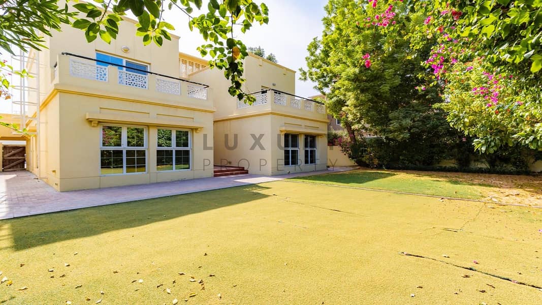 Exclusive | Vacant Now | Prime Location Exclusive | Vacant Now | Prime Location