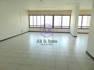 4 Bedroom Flat for Rent in Tourist Club Area (TCA), Abu Dhabi - Free 1 Month | 4 Cheques | Huge Space
