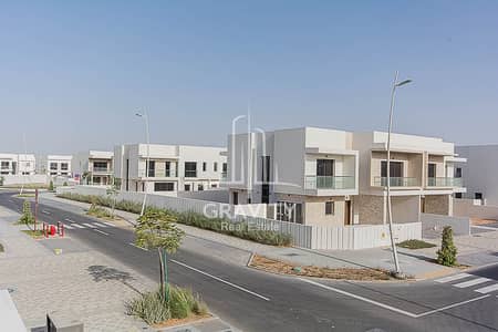 3 Bedroom Townhouse for Rent in Yas Island, Abu Dhabi - Vacant | Amazing Unit | Prime Location | Rent Now!