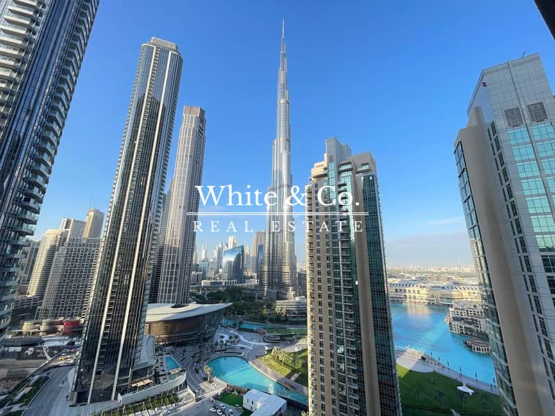 Luxurious l High Floor l Spectacular View Luxurious l High Floor l Spectacular View