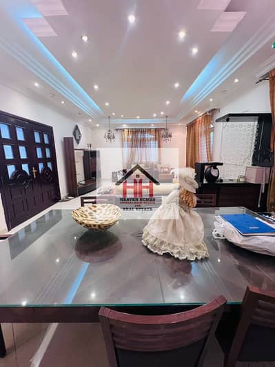 6 Bedroom Villa for Rent in Al Bahia, Abu Dhabi - 6 BEDROOMS 9 BATHROOMS MAJLIS HALL KITCHEN AVAILABLE