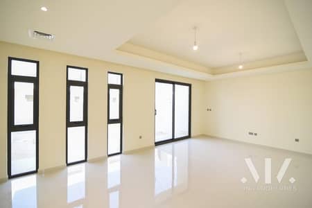 3 Bedroom Townhouse for Sale in DAMAC Hills 2 (Akoya by DAMAC), Dubai - R2M Type | Middle Unit | Big Layout |