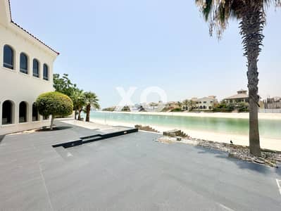 5 Bedroom Villa for Rent in Palm Jumeirah, Dubai - Upgraded | Ready to move | Modern garden