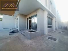 *** Brand new luxury 5 bedroom Villa available in sharqan ***