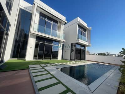 5 Bedroom Villa for Sale in Yas Island, Abu Dhabi - Single Row | Middle Unit | Own Pool | Luxurious