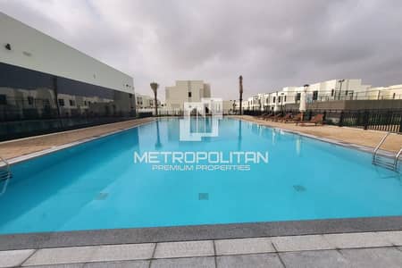 3 Bedroom Townhouse for Rent in Town Square, Dubai - Brand New | Near to Pool and Gym | Unfurnished