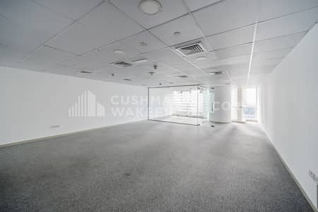 Office for Rent in Jumeirah Lake Towers (JLT), Dubai - Fitted Office | Manager's Room | Low Floor