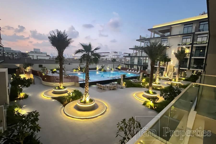 Amazing pool view | Luxury Modern Apartment |