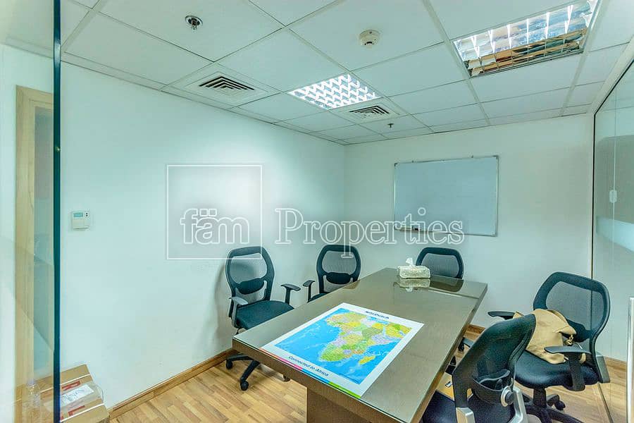 位于朱美拉湖塔 (JLT)，JLT T区，财富行政大楼 的写字楼 140000 AED - 6617612