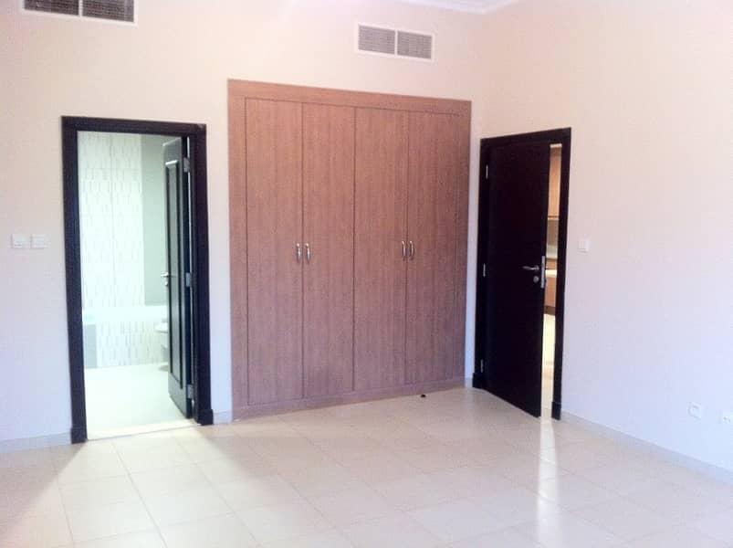 位于迪拜投资园区（DIP），2期，瑞塔吉（综合住宅区） 1 卧室的公寓 44000 AED - 3883612