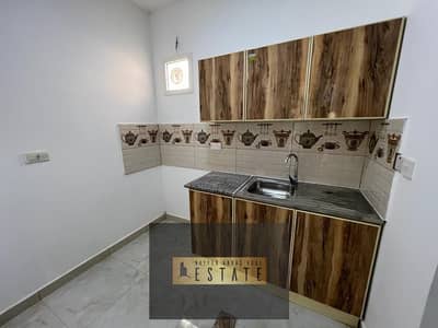 Studio for Rent in Baniyas, Abu Dhabi - Spacious studio flat in Shakhboot City, Baniyas East.