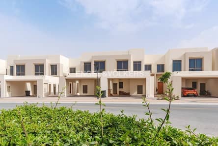 Corner Unit | Close to Pool | Landscaped Corner Unit | Close to Pool | Landscaped