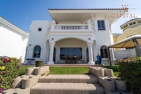 4 Bedroom Villa for Sale in Palm Jumeirah, Dubai - Best Deal | Prime Location | Luxurious Villa