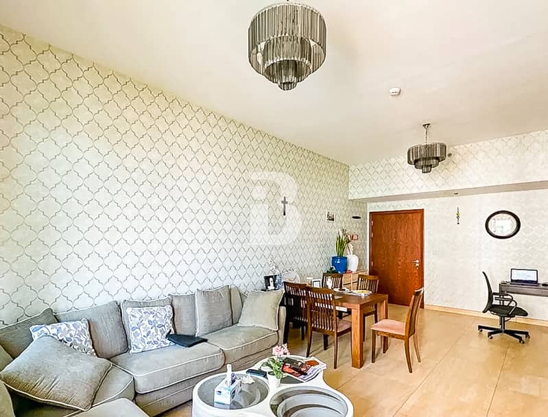 2 Bed Maids | Closed kitchen available for SALE