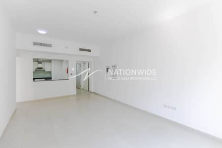 2 Bedroom Apartment for Sale in Al Ghadeer, Abu Dhabi - Elegant 2BR| Rented| Best Amenities| Prime Area