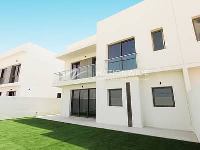 4 Bedroom Villa for Sale in Yas Island, Abu Dhabi - Perfect Unit |Single Row|Type F|Garden|Golf Views