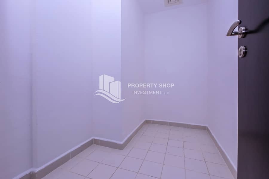 4 2-bedroom-apartment-abu-dhabi-al-reef-downtown-store. JPG