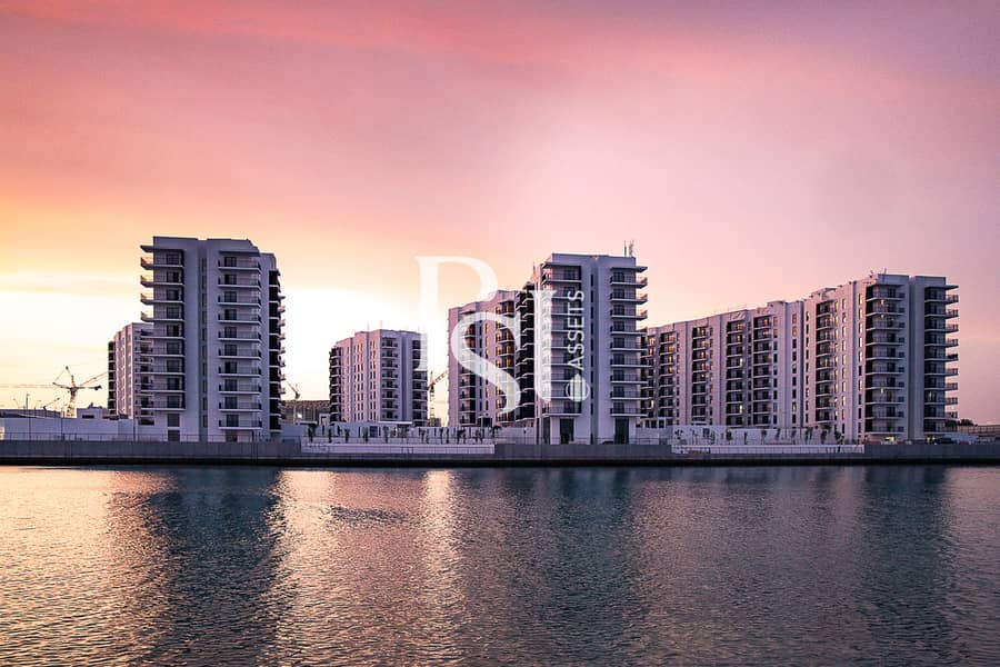 7 yas-water-edge-yas-island-abud-habi-community-property-image-sunset-view (10). jpg
