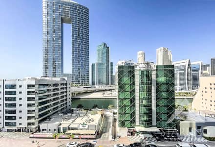 2 Bedroom Apartment for Sale in Dubai Marina, Dubai - Full Marina View | Furnished | Big Layout