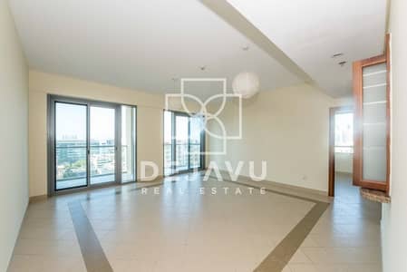 Golf Tower w/ Panoramic view of the Golf course & Canal Golf Tower w/ Panoramic view of the Golf course & Canal