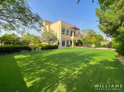 2 Bedroom Villa for Sale in Jumeirah Village Triangle (JVT), Dubai - 2 BEDROOMS | LARGE PLOT | CLOSE TO THE PARK