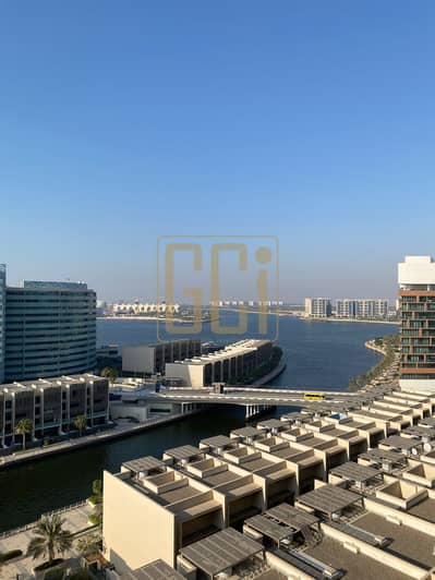 2 Bedroom Apartment for Sale in Al Raha Beach, Abu Dhabi - "Al Muneera: Beachfront Haven for Families ⚡️ High-Floor Corner Apartment with Full Canal & Sea Views, Well-Maintained"