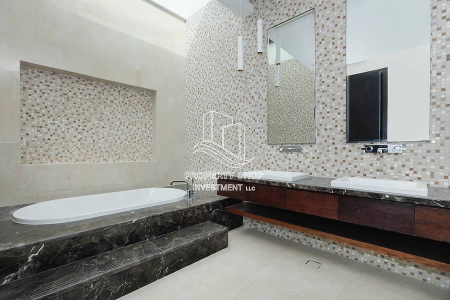 10 6-bedroom-sid-al-saadiyat-island-unit-50-type-4c-master-bathroom. JPG