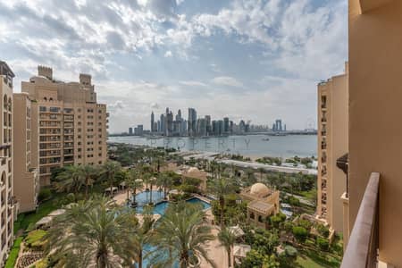 2 Bedroom Flat for Sale in Palm Jumeirah, Dubai - VOT | Video Available | High Floor | 2 Plus Maid