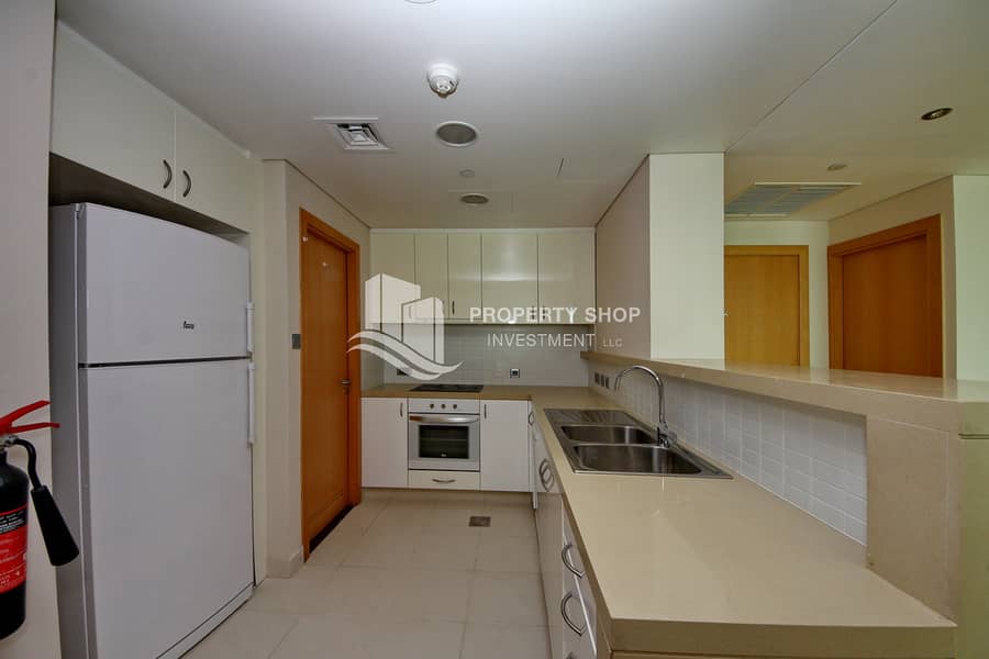 6 3-br-apartment-abu-dhabi-al-raha-beach-al-muneera-al-maha-1-kitchen-1. JPG