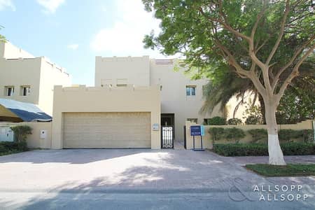 4 Bedroom Villa for Rent in The Lakes, Dubai - Type E1 | The Lakes | Hattan | Available 4 Bedroom Villa for Rent in The Lakes, Dubai - Type E1 | The Lakes | Hattan | Available