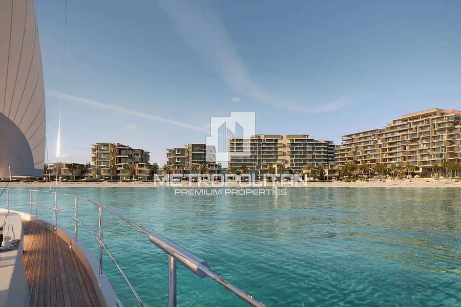 Luxury Residence| Sea View| Huge Layout| Exclusive