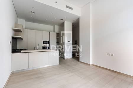 2 Bedroom Flat for Rent in Jumeirah Village Circle (JVC), Dubai - Spacious Apt | Equipped Kitchen | Vacant
