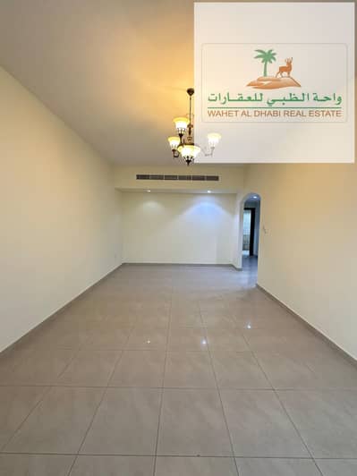 Apartment for annual rent in Al Majaz, 2 rooms, a hall, 2 bathrooms and a laundry room, open view