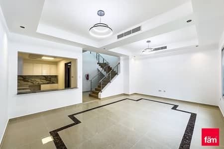 5 Bedroom Townhouse for Rent in Jumeirah Village Circle (JVC), Dubai - Specious 5 BHK + Maids | Upgraded  | Vacant