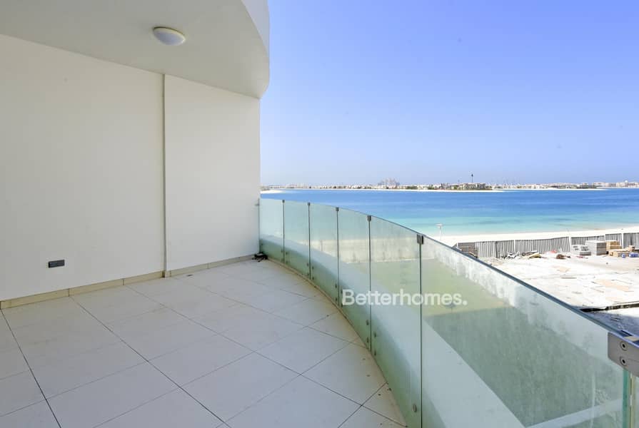 Outstanding sea view furnished at Royal Bay Palm