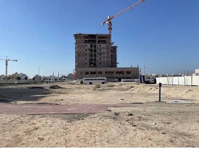 Plot for Sale in Al Qusais, Dubai - Land for sale hospital permit in Al Qusais area, ground permit and 9 floors