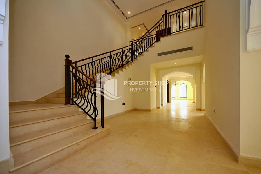 13 3-bedroom-standard-villa-abu-dhabi-saadiyat-beach-arabian-stairs. JPG