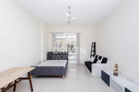 Studio for Rent in Jumeirah Village Circle (JVC), Dubai - Well Maintained | Furnished Apt | Vacant