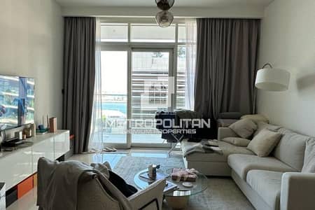 1 Bedroom Apartment for Sale in Dubai Harbour, Dubai - Beachfront Living | Spacious Layout| ROI Potential