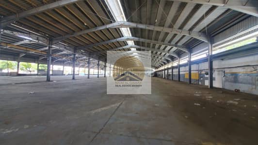 Other Commercial for Rent in Al Sajaa Industrial, Sharjah - Full Covered Area / Workshop Space / 60000 Sqft