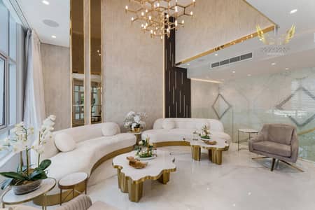 Elite Designer Duplex Luxury Downtown Villa