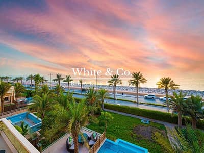 7 Bedroom Villa for Rent in Palm Jumeirah, Dubai - Home Cinema | Sea View | Luxury Living
