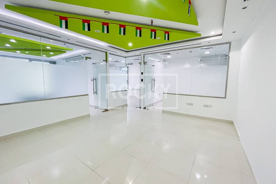 位于谢赫-扎耶德路,拉蒂法塔 的写字楼 250000 AED - 8237500 位于谢赫-扎耶德路,拉蒂法塔 的写字楼 250000 AED - 8237500