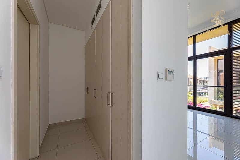 20 UNFURNISHED 3BR TOWNHOUSE FOR RENT IN DAMAC HILLS (18). jpg