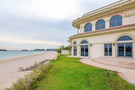 Luxurious Villa I Sea View I 5BR Signature villa