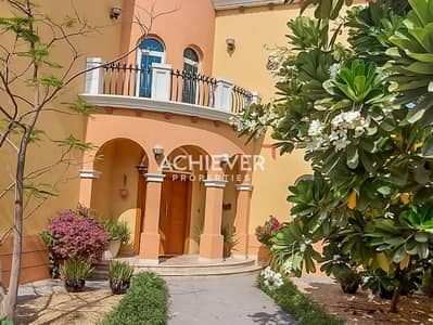 5 Bedroom Villa for Sale in Jumeirah Park, Dubai - 168d0034-dc74-11ee-8562-0266689d5b4b. jpg