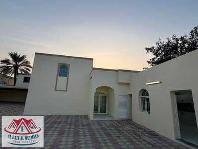 5 Bedroom Villa for Sale in Al Sabkha, Sharjah - IMG_0726. jpg