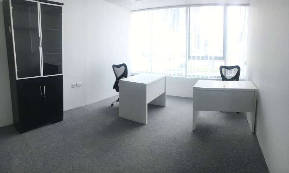 SERVICED OFFICE IN 10,000, NEAR BUSINESS BAY METRO STATION, RENEW YOUR TRADE LICENCE WITH EJARI