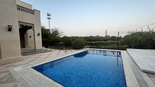 4 Bedroom Villa for Rent in Jumeirah Islands, Dubai - Upgraded Kitchen | Pool | Lake View | Vacant